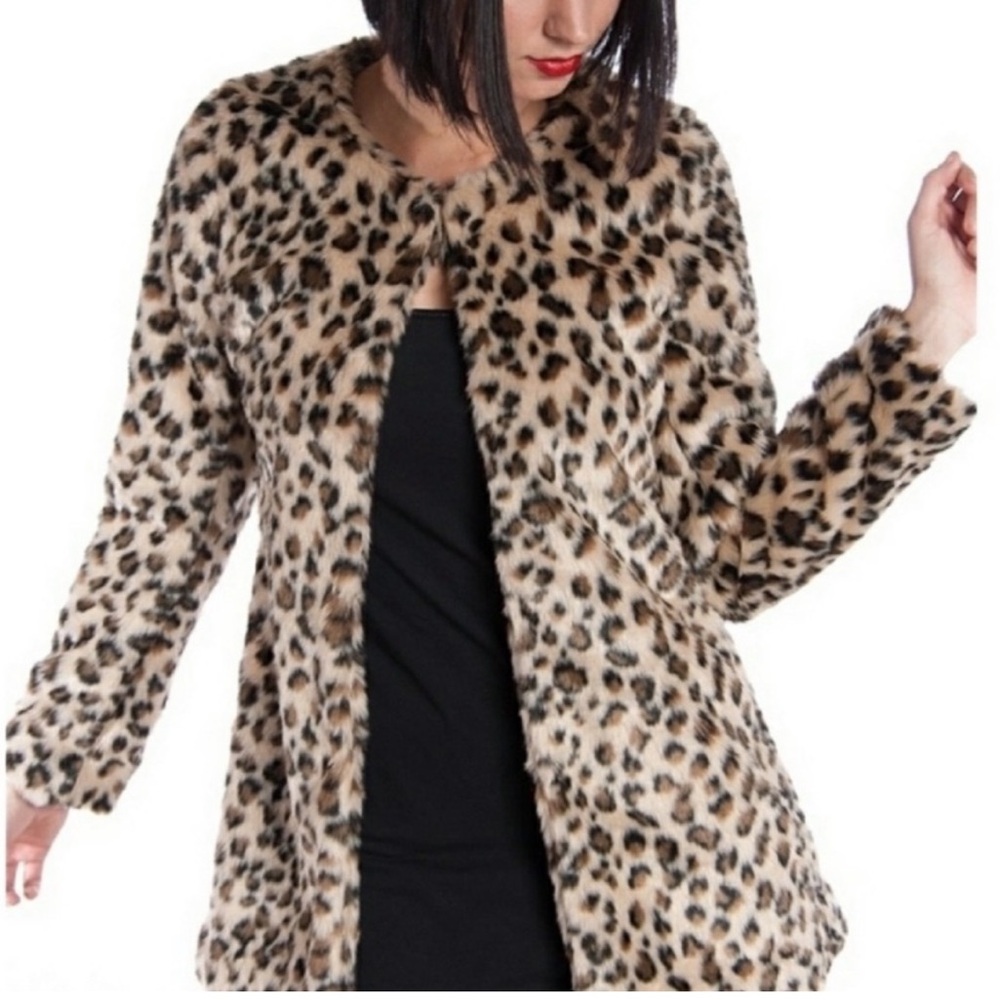 Love Tree Faux Fur Leopard Coat Sz M